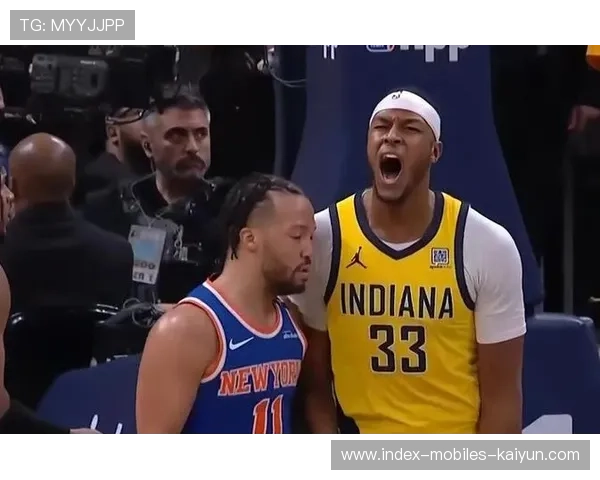 快船官员怒批裁判：这是抢劫